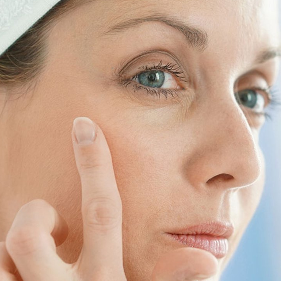 Espuma de Limpieza Facial y Cejas - DELLA Y DELLE