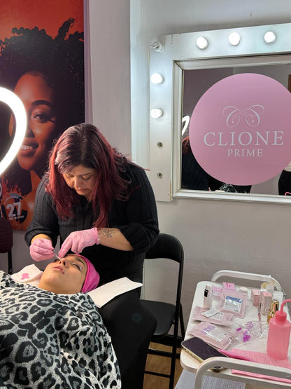 Curso Profesional de Cejas · Laminación + Henna + Spa · Métodos Della & Delle y Clione · AMLA REBUILD · Online y Presencial Chile